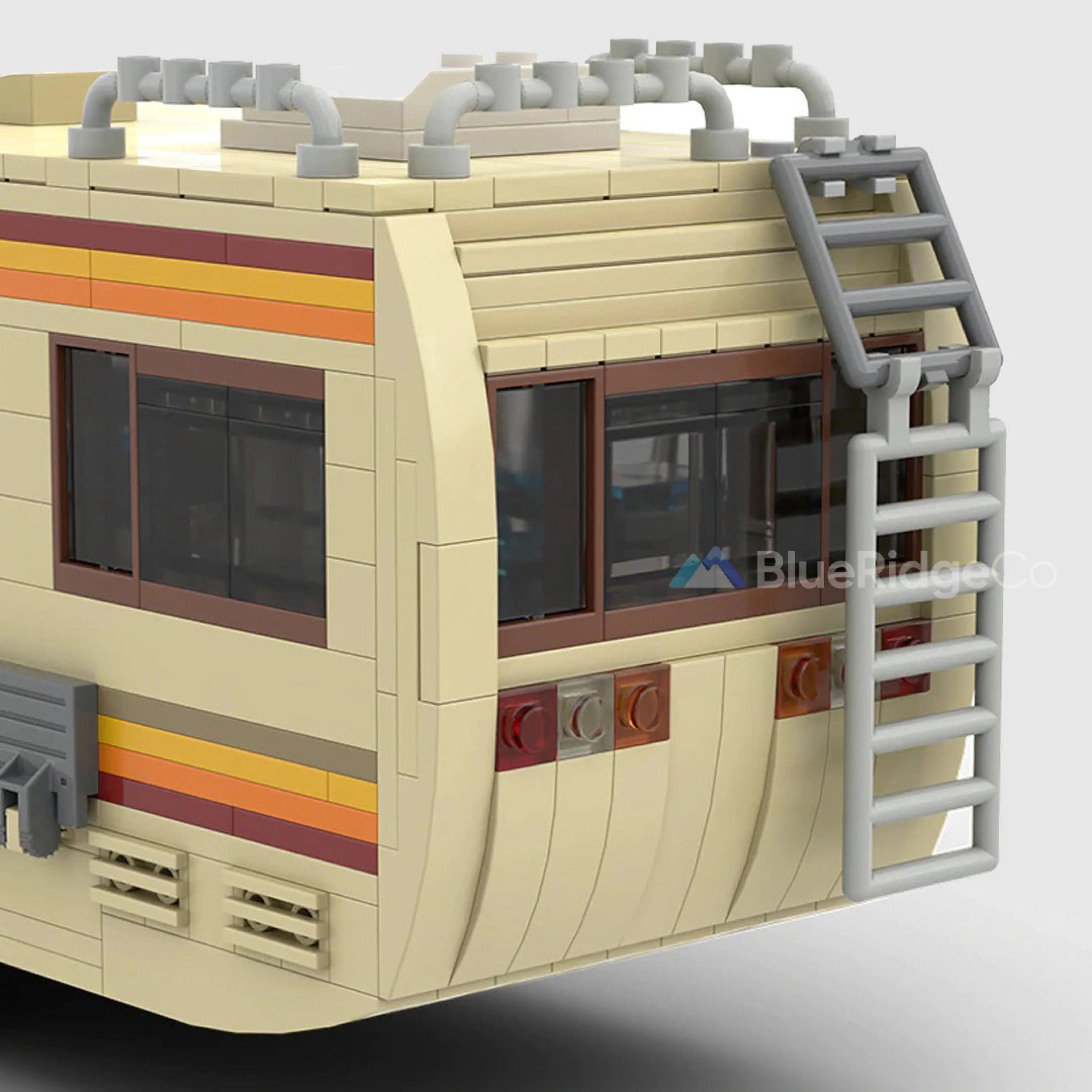 Fleetwood Bounder (Breaking Bad) - LEGO Compatible Building Blocks | BlueRidge Co.