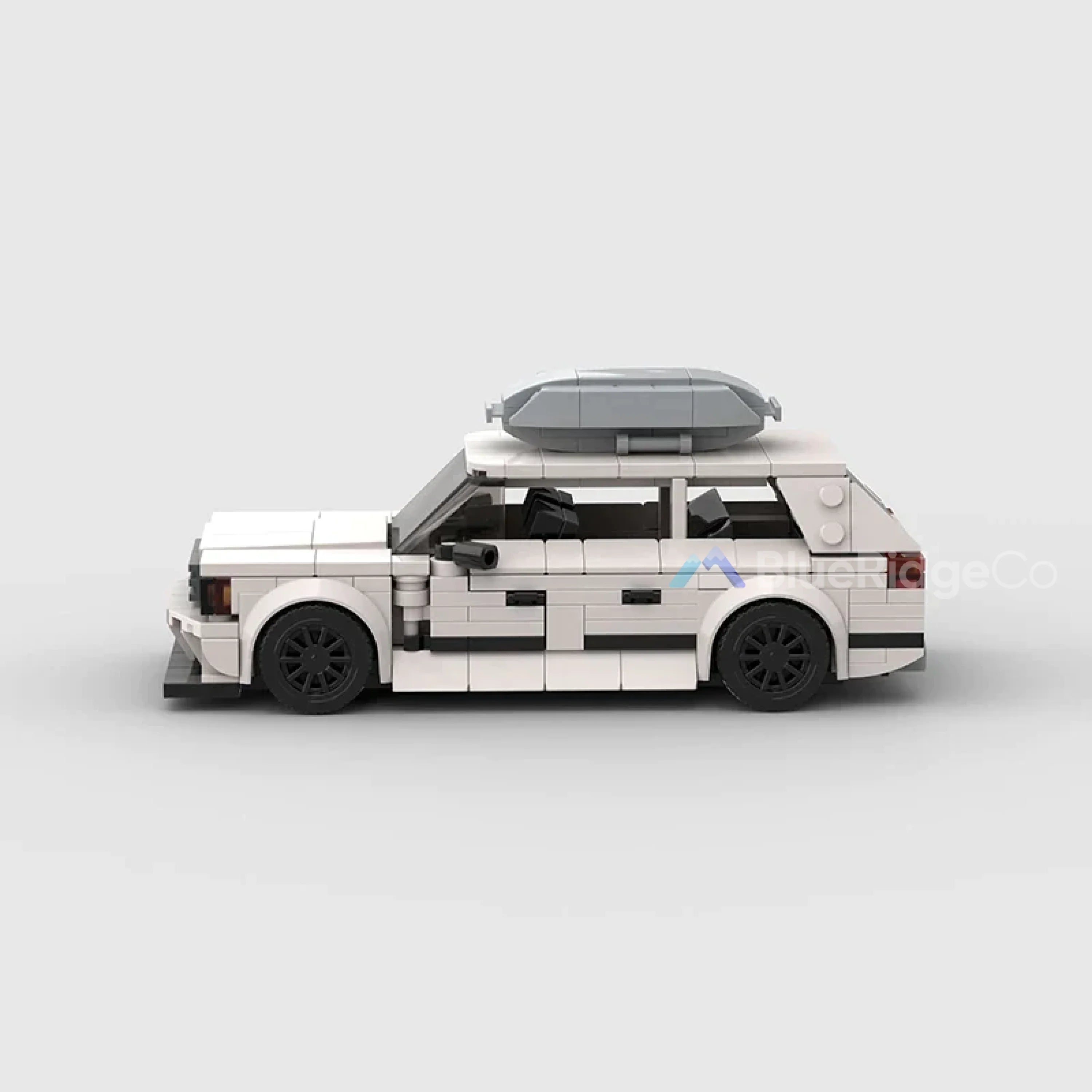 Mercedes Benz S124 - LEGO Compatible Building Blocks | BlueRidge Co.